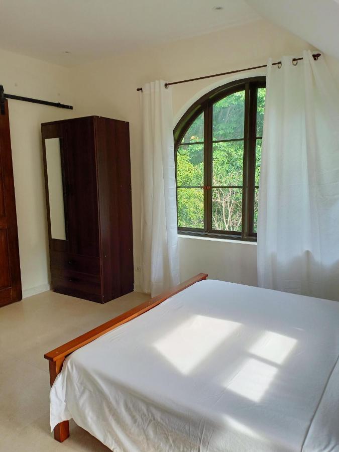 Angono El Castillo Bed And Breakfast מראה חיצוני תמונה
