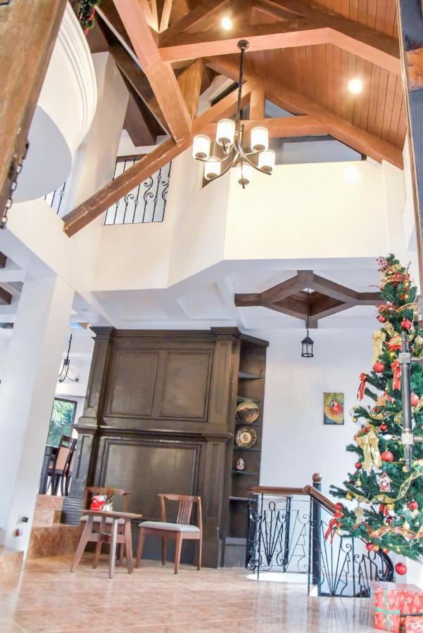 Angono El Castillo Bed And Breakfast מראה חיצוני תמונה