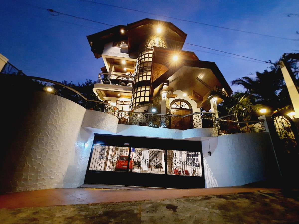 Angono El Castillo Bed And Breakfast מראה חיצוני תמונה