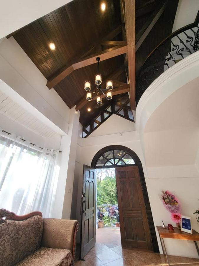 Angono El Castillo Bed And Breakfast מראה חיצוני תמונה