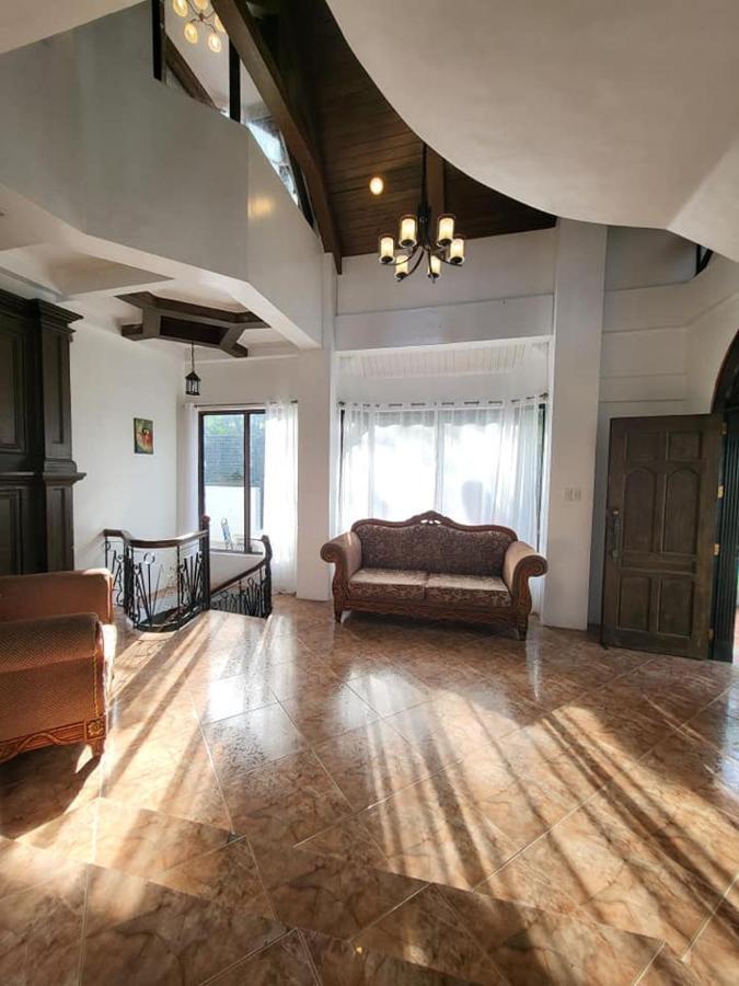 Angono El Castillo Bed And Breakfast מראה חיצוני תמונה